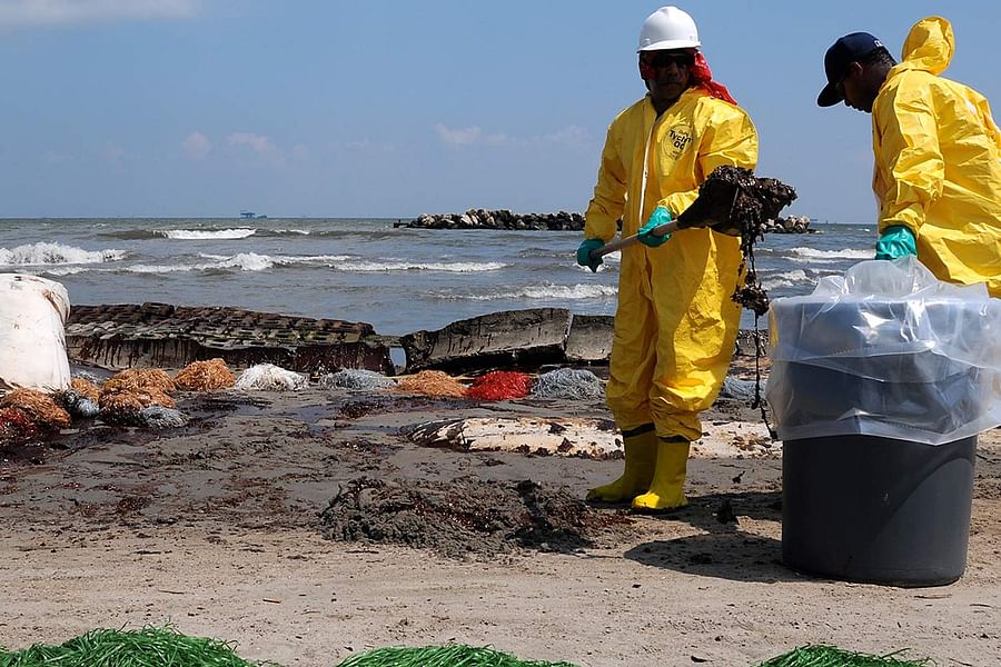Respiratory problems due to oil spills
